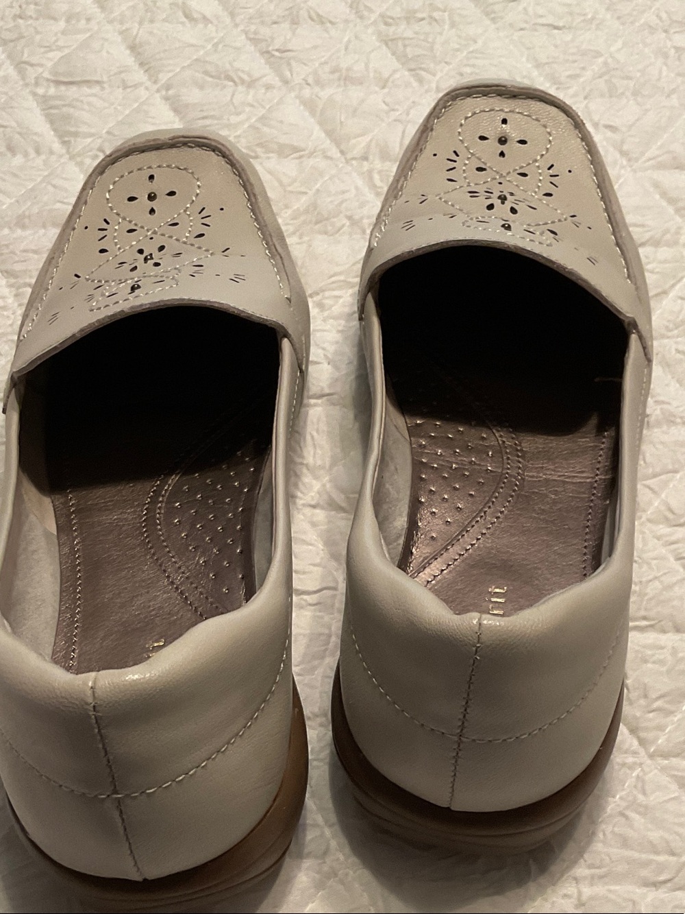 Easy Spirit Women's Flats in Beige